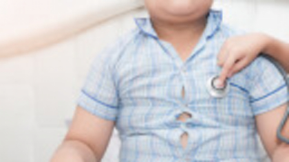 Tot mai mulți copii se confruntă cu obezitatea. Avertismentul specialiștilor: „O provocare urgentă pentru sănătatea publică”