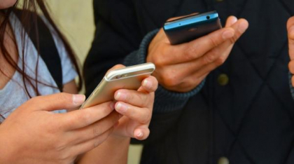 Atenție la fraudele online. Cum a fost păcălită o femeie din Timiș cu 45.000 de lei