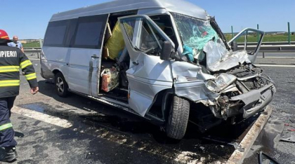 Accident grav pe autostrada A1, în apropiere de Buziaș: două persoane au fost rănite, se intervine cu un elicopter SMURD