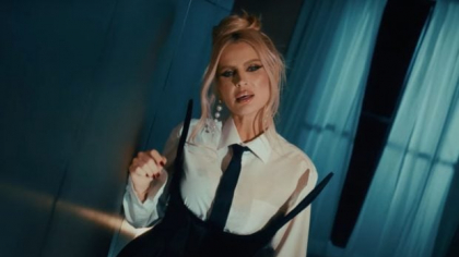 Anunțul făcut de Andreea Bănică: „Iubirea adevărată nu cere explicații”. Artista a lansat un nou videoclip pe YouTube