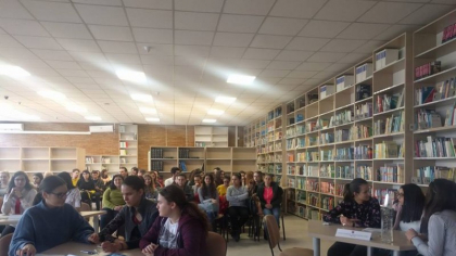 Tineri fără direcție: Peste jumătate dintre liceeni nu știu ce carieră vor