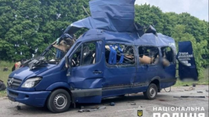 Rusia a omorât nouă civili într-un atac cu dronă asupra unui autobuz, în orașul ucrainean Sumî