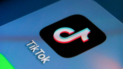 TikTok riscă o amendă uriașă. Comisia Europeană acuză platforma că nu respectă regulile privind publicitatea