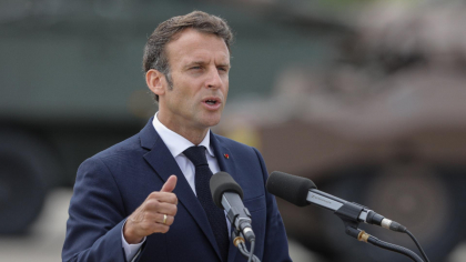 Macron grăbește înarmarea Franței: Bugetul Apărării se dublează până în 2027, în ciuda constrângerilor bugetare