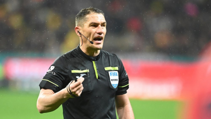 FIFA i-a întors spatele lui Istvan Kovacs. Românul vede reversul medaliei, după ce acum o lună era cel mai tare din lume