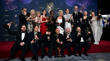 Premiile Emmy 2025: Serialele „Adolescense” și „The Pitt” domină gala. Lista câștigătorilor din principalele categorii