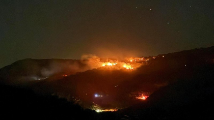 O femeie a fost acuzată de incendiere, în Grecia, după ce o țigară ar fi declanșat focul pe insula Chios