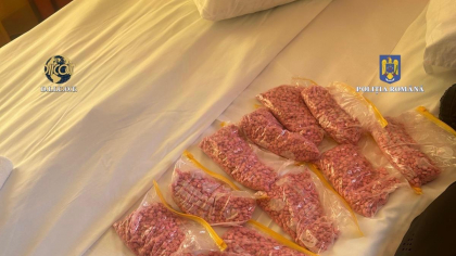 Peste 100 de kilograme de ketamină ascunsă în pachete de paste şi făină în Italia