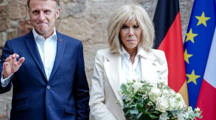 Familia Macron va prezenta dovezi că Brigitte este femeie