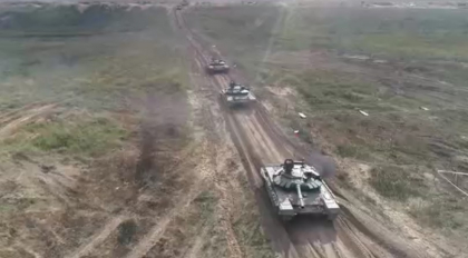Rusia intră în „faza zero” de război cu NATO. Ce semnifică creșterea numărului de tancuri