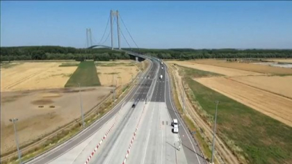 Podul peste Dunăre de la Brăila este deschis de astăzi circulației rutiere: „Inclusiv pe drumurile de legătură”