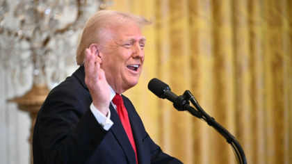 Donald Trump a râs public de un prieten supraponderal care ia Ozempic, medicamentul pentru pierderea în greutate: „E foarte bogat”