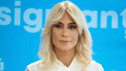 Raluca Turcan vrea în Japonia pe bani publici