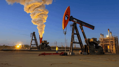 Prețul petrolului stagnează în așteptarea deciziilor Trump și OPEC+