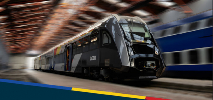 Primul tren fabricat în România după 80 de ani ajunge joi în Bucureşti