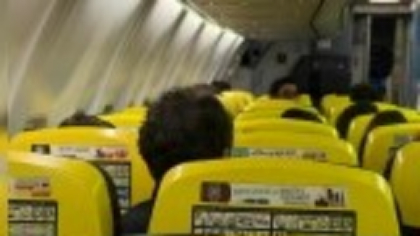 Președintele Nicușor Dan a zburat la Milano cu o companie aeriană low-cost, însoțit de fiica sa
