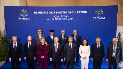 Ucraina, invitată de Canada la reuniunea miniştrilor de finanţe din G7