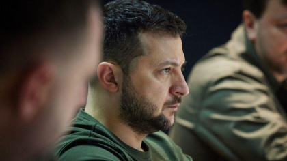 Zelenski, după atacul cu dronă asupra unui microbuz de civili: „Trebuie exercitată presiune asupra Rusiei pentru a opri aceste crime”