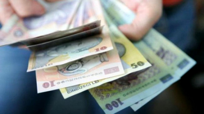 Scădere de 2,5% a salariului mediu net în luna mai. Domeniile care au înregistrat cele mai mari creșteri salariale