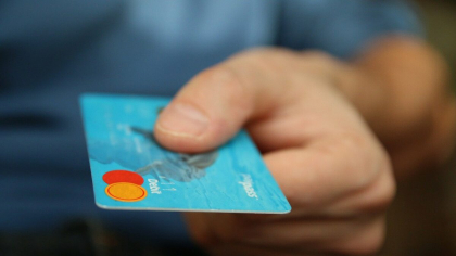 BRD Société Générale, PERCHEZIȚIONATĂ! Una dintre cele mai mari bănci franceze, suspectată de FRAUDĂ și spălare de bani