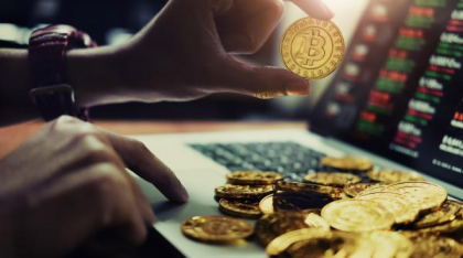 Cineva a investit 54.000$ în Bitcoin în 2014. Acum a vândut și a încasat o sumă ireal de mare