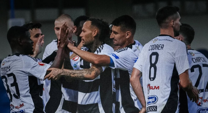 Universitatea Cluj a dat de pământ cu Metaloglobus, în deschiderea noului sezon din Superliga