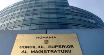 A șters pe jos cu CSM: „Niște lepre ordinare…”