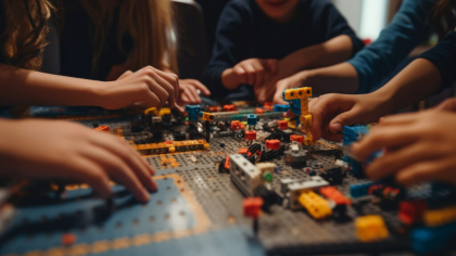 LEGO schimbă regulile jocului. Adulţii devin motorul industriei jucăriilor
