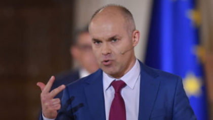 Daniel Funeriu anunță pe cine susține în turul doi la prezidențiale: „Nu există altă opțiune pentru România decât Uniunea Europeană, NATO şi parteneriatul strategic”
