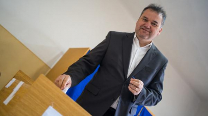 Ministrul Cseke Attila: Am votat candidatul care nu este perfect, dar măcar nu este antimaghiar