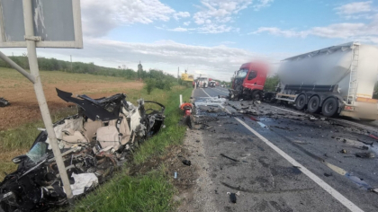 Accident grav pe Centura de Nord a Craiovei: două persoane au murit
