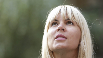Elena Udrea n-a mai putut evita divorțul. A semnat actele la notar după mulți ani împreună: Aveam vieți separate