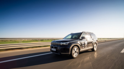 Inflație de spațiu în Hyundai Santa Fe Plug-in Hybrid