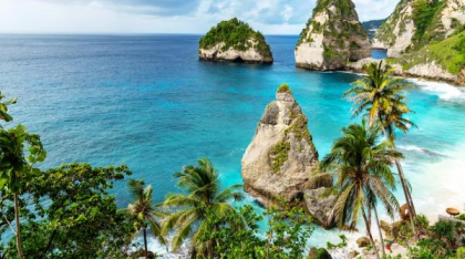 Atenționare de călătorie pentru românii care merg în Indonezia: O nouă erupţie vulcanică afectează insulele Flores şi Bali