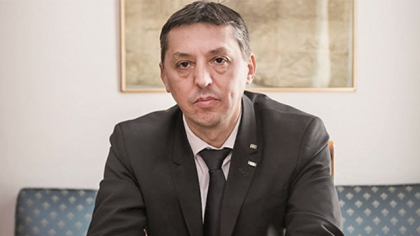 Ce spune Daniel David, ministrul Educaţiei, după măsura care vizează tăierea burselor elevilor: În situaţii de criză, lucrurile sunt complicate. Şi să vrei, n-ai de unde