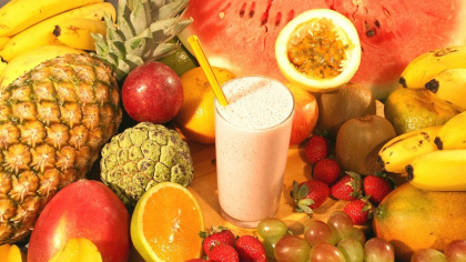 Sucul natural care reduce tensiunea arterială și colesterolul. Îl prepari acasă cu doar 6 lei/kg de fructe