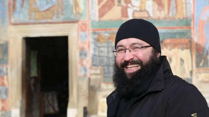 Preotul Visarion Alexa, condamnat definitiv la închisoare cu suspendare pentru agresiune sexuală