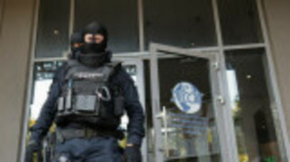 Percheziţii de amploare în 10 judeţe şi în Capitală. Este vizată o grupare care falsifica acte oficiale. Cum acționa