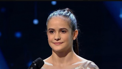 Finala „Românii au talent”. Marele premiul de 120.000 de euro a fost câştigat de o fată de 14 ani, cu un număr de contorsionism
