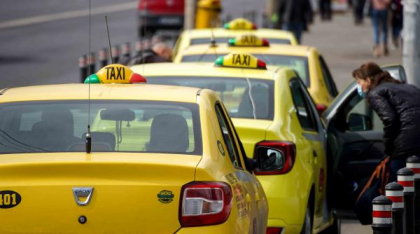 Taximetrist de la Aeroportul Henri Coandă, amendat pentru că a refuzat să preia un pasager