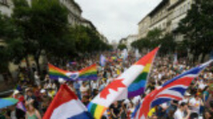 Marșul Pride din Budapesta are loc în ciuda interdicției lui Orban. Un număr record de participanți așteptați la eveniment