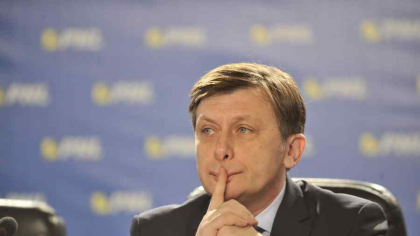 Crin Antonescu. „Plec cu fruntea sus”
