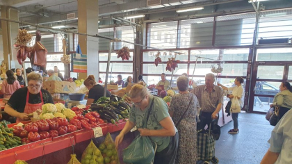 „Febra murăturilor” a cucerit România! Toată lumea se plânge de prețuri: cât costă, în piață, gogoșarii, conopida sau ardeii capia?