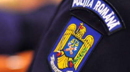 Sute de conturi false pe TikTok cu însemnele Poliției Române