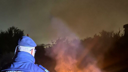 Electrocasnice puse pe foc în apropierea unei magistrale de gaz de o femeie din Bistrița / Amenda uriașă pe care a primit-o