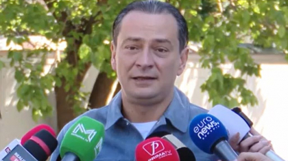 Daniel Băluță, după ce a votat: Fondurile europene sunt în euro, nu în ruble / Sunt convins că fiecare român din diaspora se gândește că nu ar fi putut să fie acolo dacă nu ar fi existat UE (VIDEO)