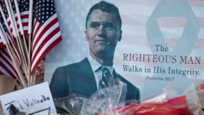 Cum își iau rămas-bun America de la activistul conservator Charlie Kirk