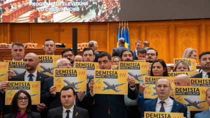 Reorganizare în partide și calcule pentru noul guvern. Riscul reprezentat de partidul AUR în Parlament