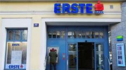 Evolutie mixta pe bursele europene; Erste Group creste cu 8% dupa achizitia unei participatii la Santander Polonia