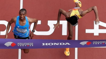 Final incredibil la maratonul de la Campionatul Mondial de atletism. Cursa decisă la foto-finish VIDEO